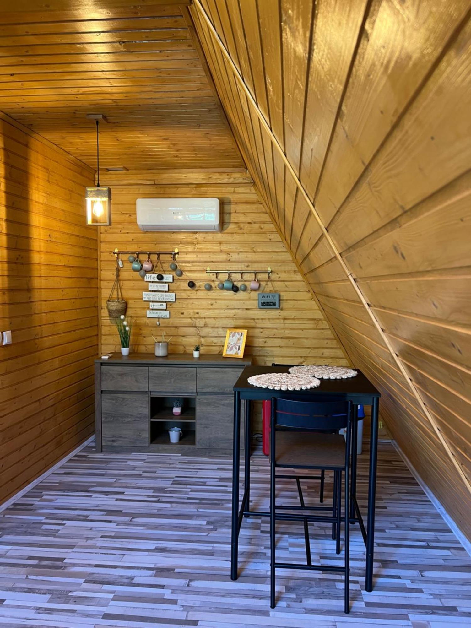 Cabane A-Frame Svinita Екстериор снимка