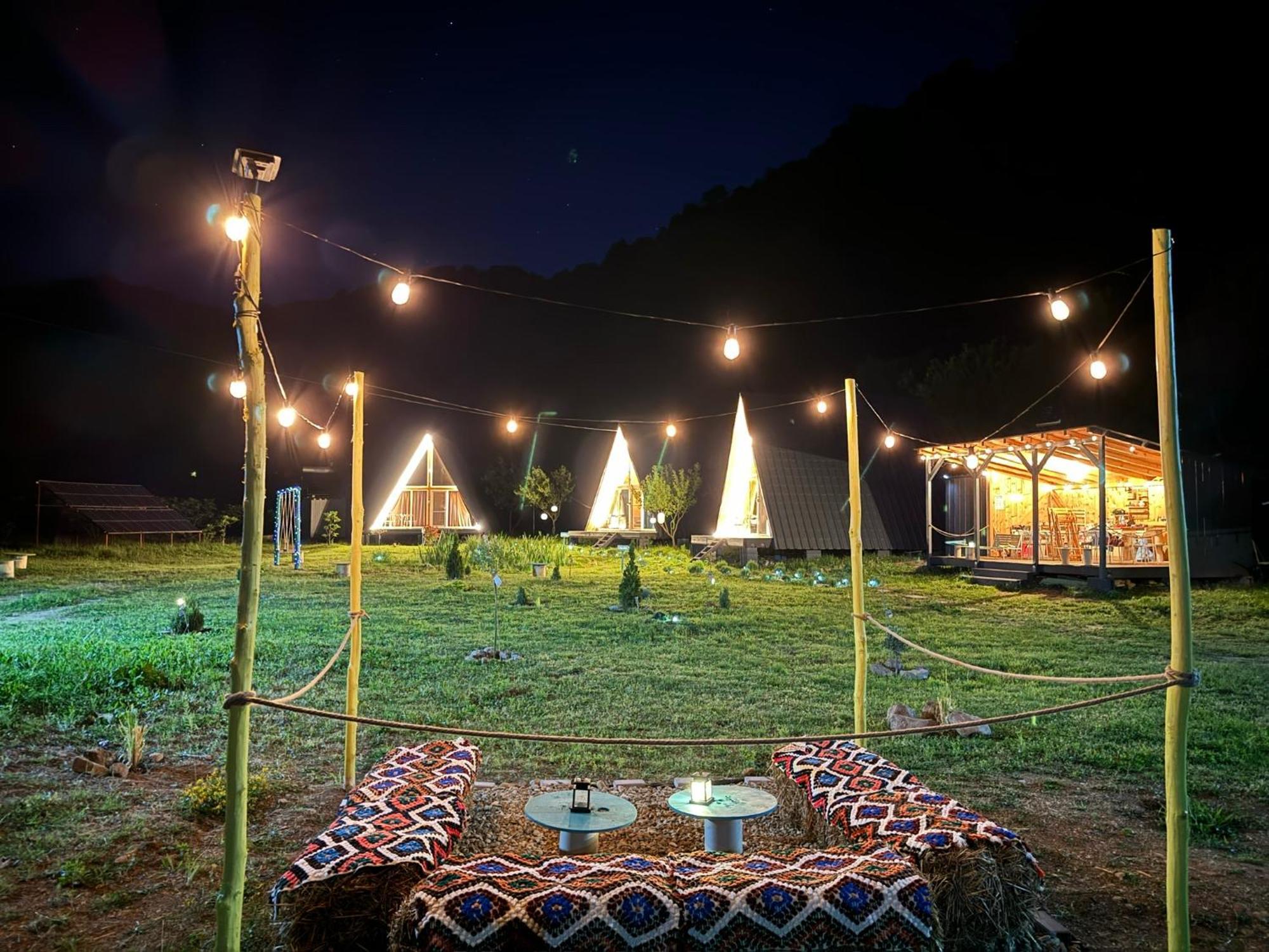 Cabane A-Frame Svinita Екстериор снимка