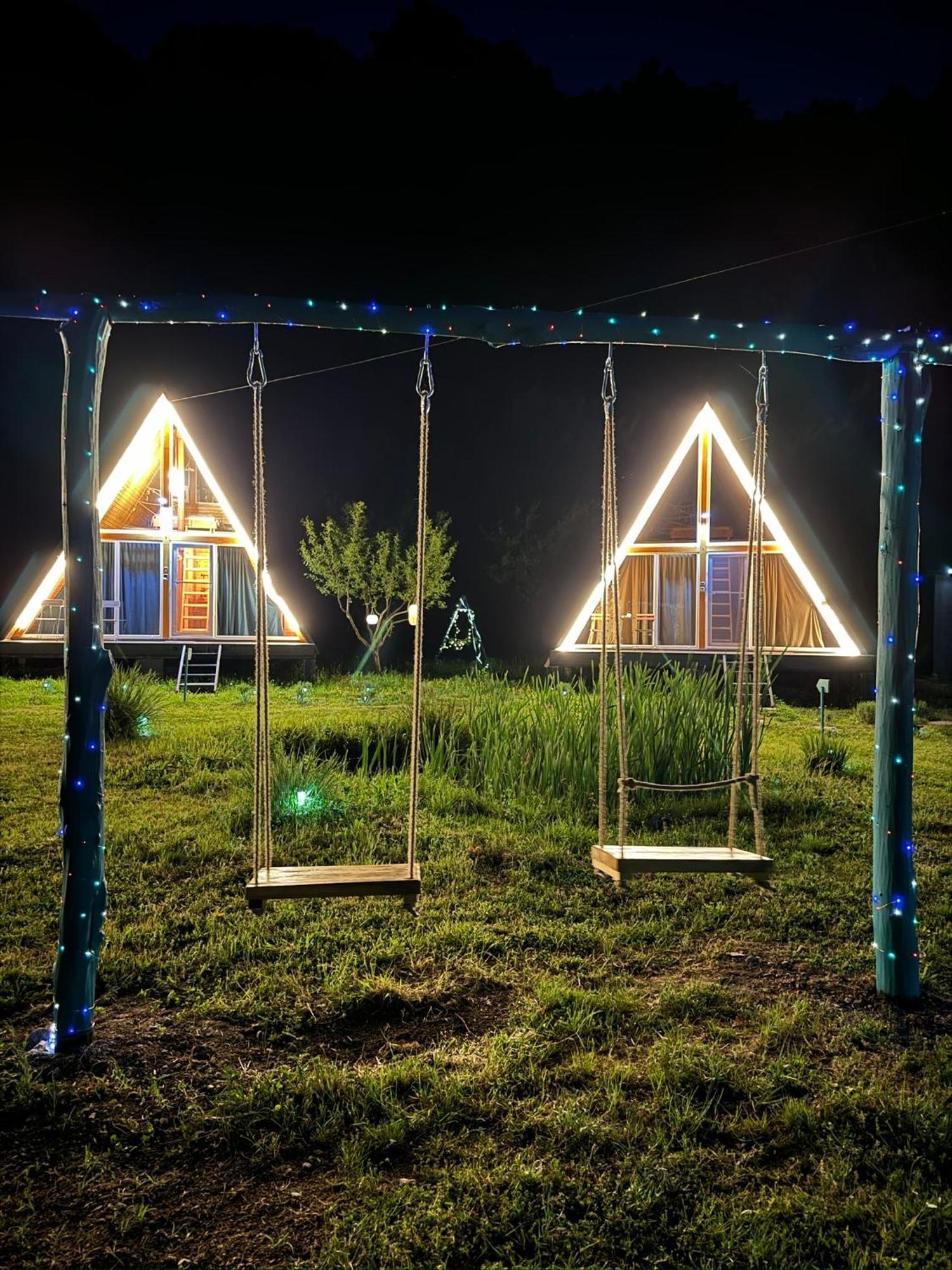 Cabane A-Frame Svinita Екстериор снимка