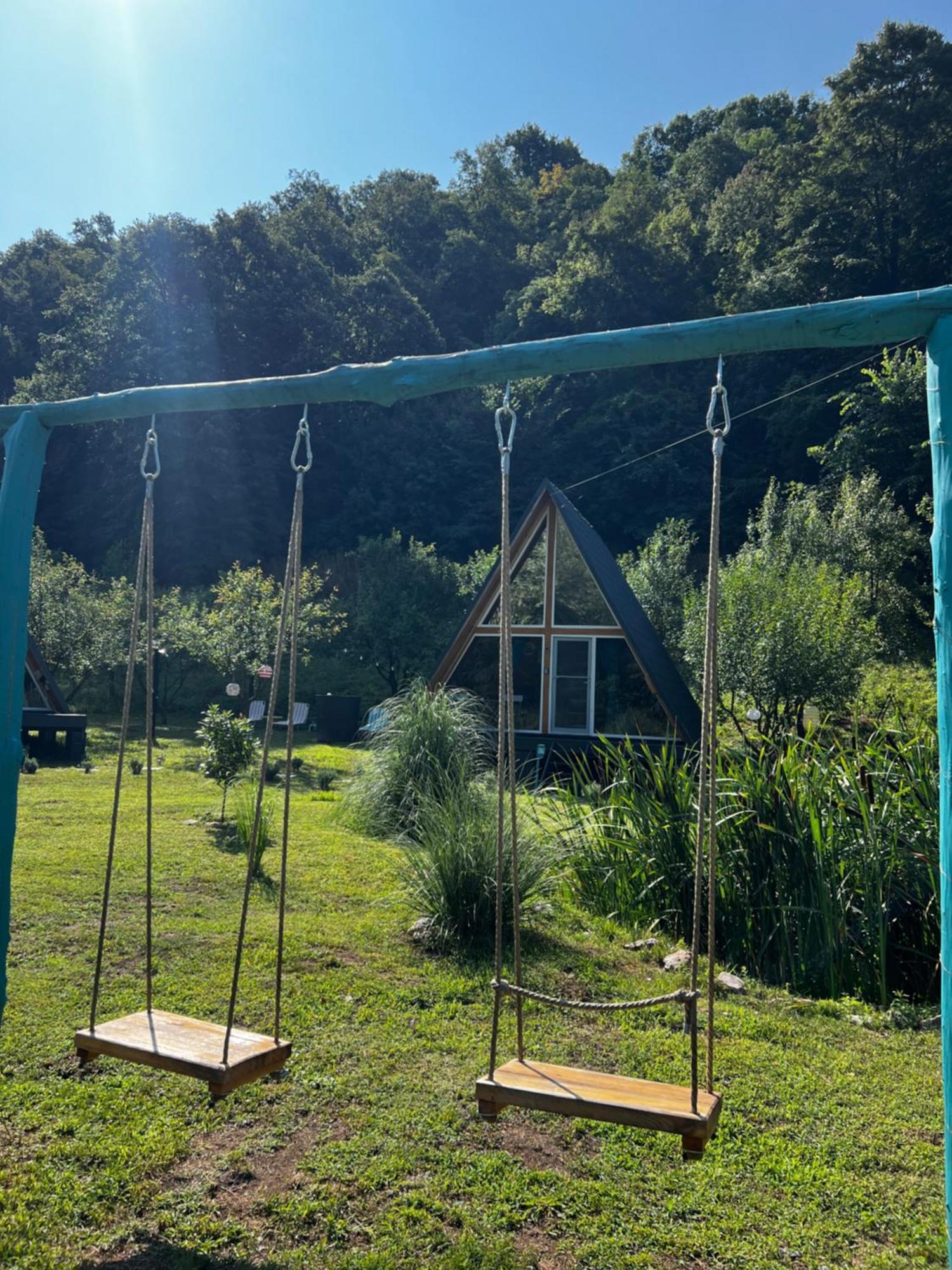 Cabane A-Frame Svinita Екстериор снимка
